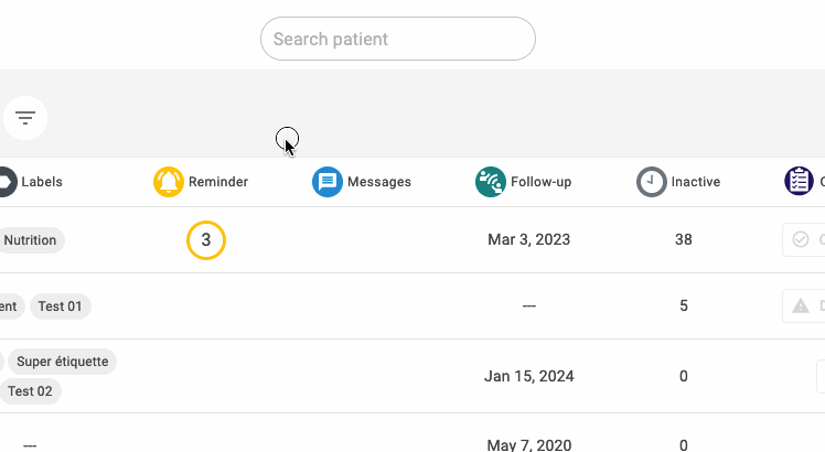  Illustration de la fonctionnalité de recherche multi-clinique en action.